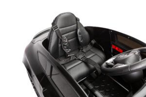 Samochód akumulatorowy dla dzieci Mercedes C63 marki Toyz